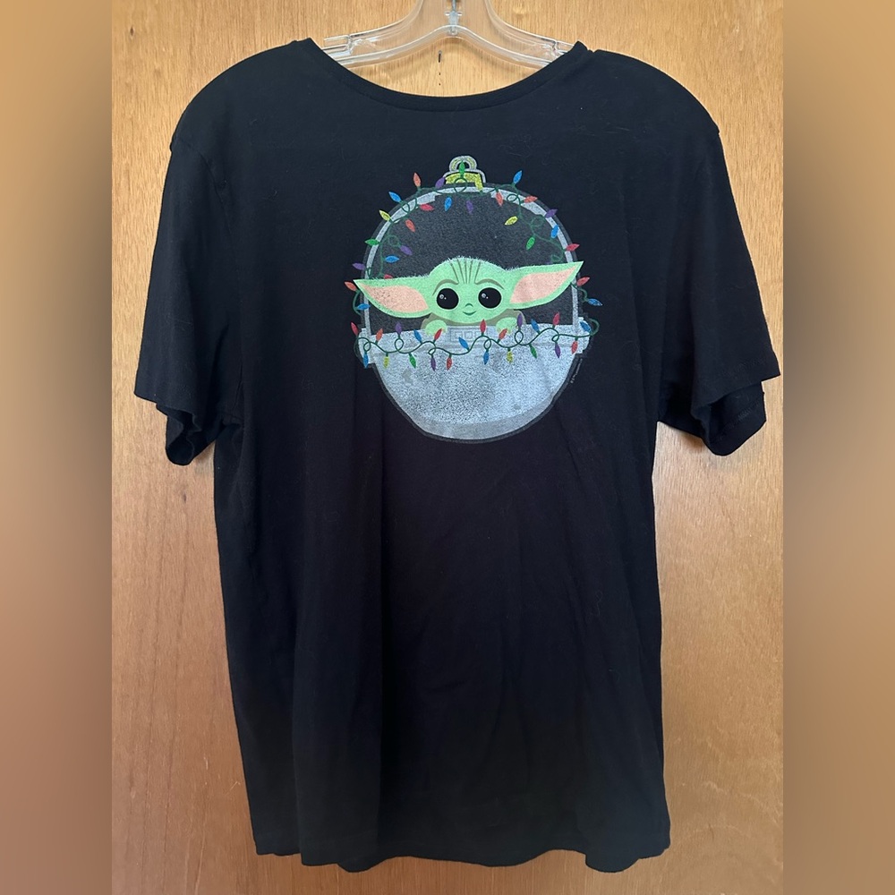 Baby Yoda Christmas Shirt 🎄